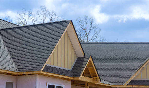 Best Emergency Roof Repair Services  in Aurora, OH
